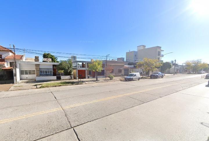 Edificio Comercial en venta - 6 Dormitorios 4 Baños - 479Mts2 - Bahía Blanca 3