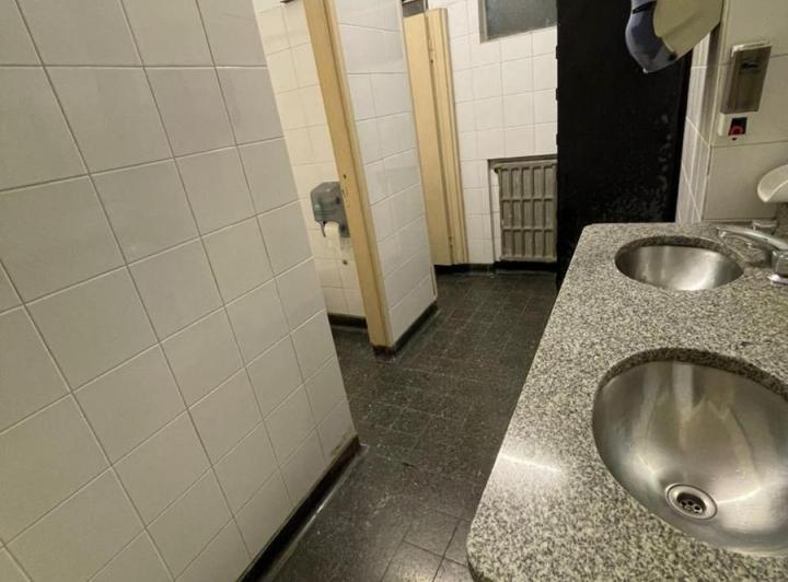 Oficina en venta - 6 Despachos 2 Baños - 270Mts2 - Monserrat 5