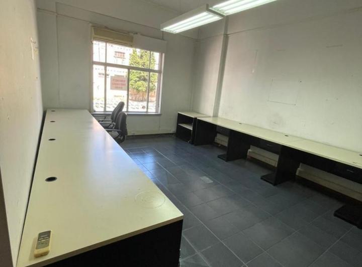 Oficina en venta - 6 Despachos 2 Baños - 270Mts2 - Monserrat 1