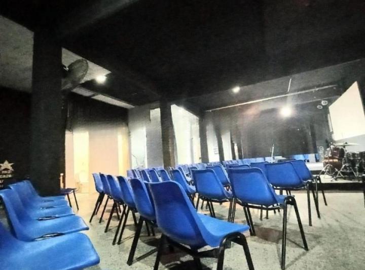 Local en venta - 3 Ambientes 2 Baños - Cochera - Merlo 4
