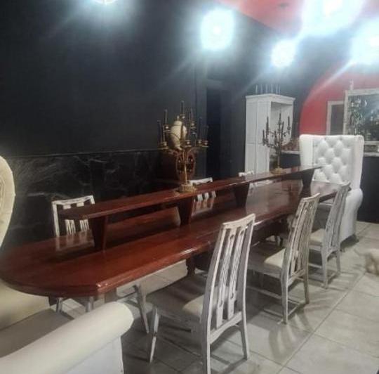 Edificio Comercial en venta - Hotel - Tanti 5