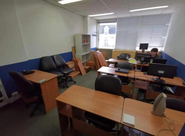 Oficina en venta - 14 Ambientes - Monserrat 5
