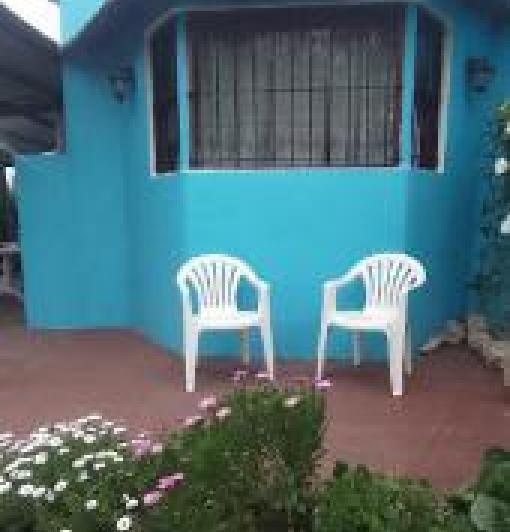 Casa venta - 3 dormitorios 2 baños - 135mts2 totales - Barrio Chapadmalal 3