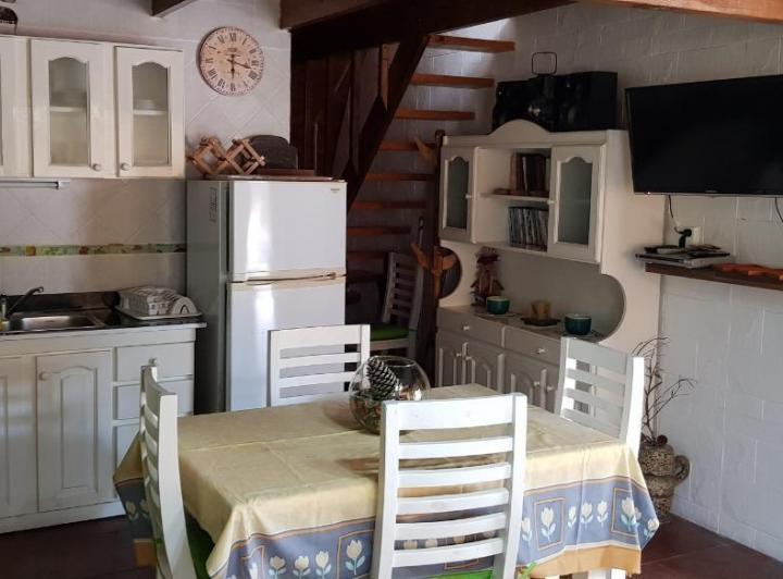Cabañas en venta - 2 dormitorios 1 baño - 120mts2  - Mar Azul 1