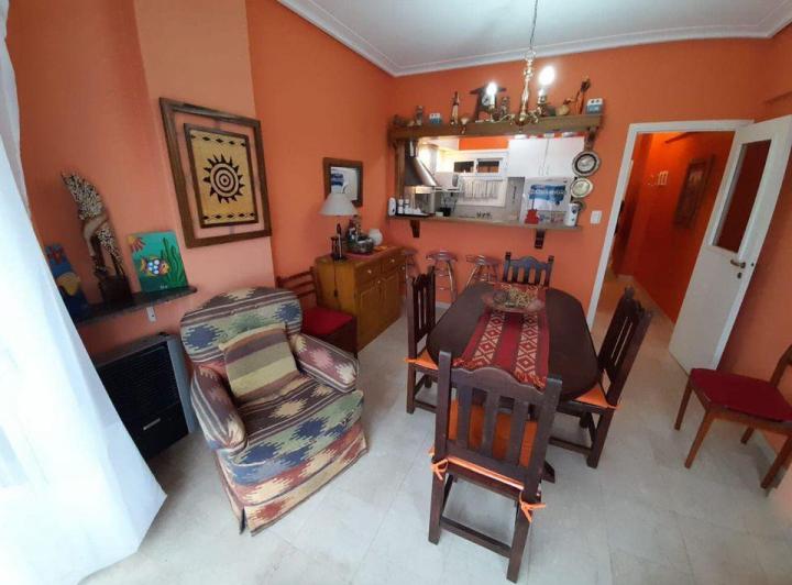 Departamento en venta - 2 dormitorios 1 baño - 55mts2  - Miramar 4