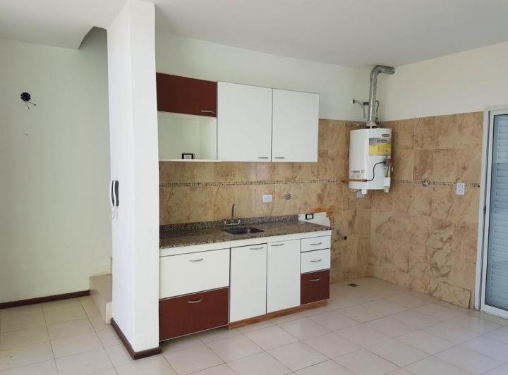 Departamento en venta - 1 dormitorio 2 baños - 61mts2 - Chivilcoy 5