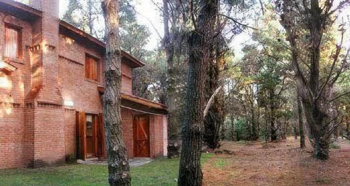 Casa en venta - 2 Dormitorios 2 Baños - 120 mts2 - Costa Del Este 2