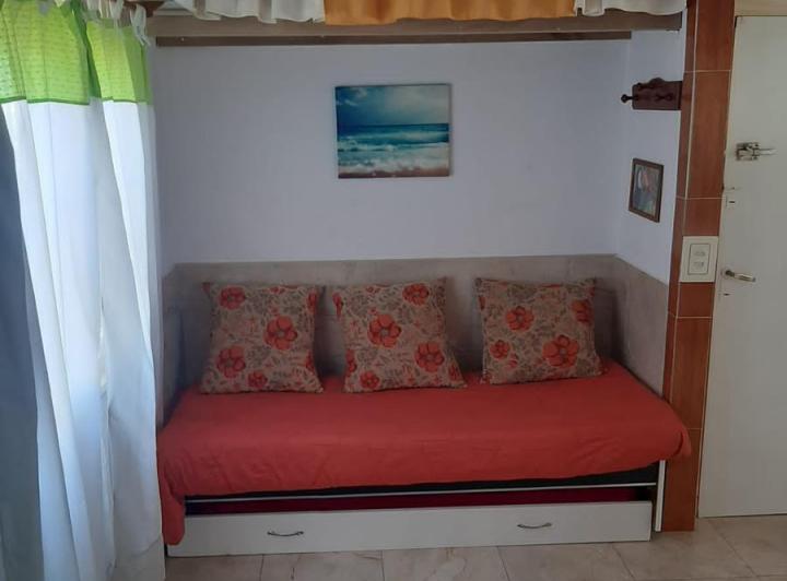 Departamento en venta - 1 dormitorio 1 baño - 27 mts2 - Miramar 5