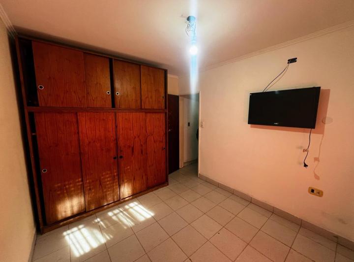 Casa en venta - 3 Dormitorios 1 Baño - 361,55mts2 - Saladillo 4