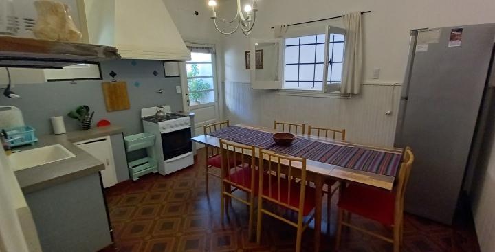Casa en venta - 2 Dormitorios 1 Baños 2 Cocheras - 300Mts2 - Necochea 2