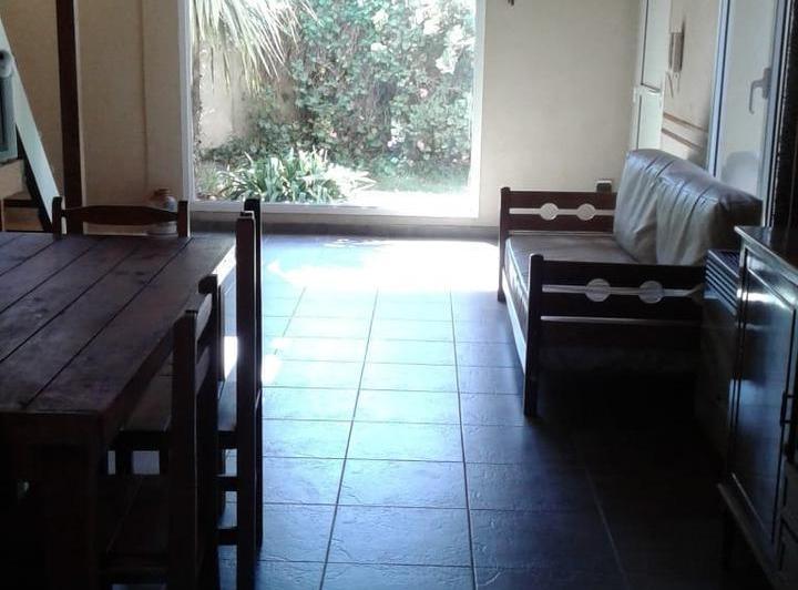 Casa en venta - 4 Dormitorios 3 Baños - Cochera - 160Mts2 - Necochea 4