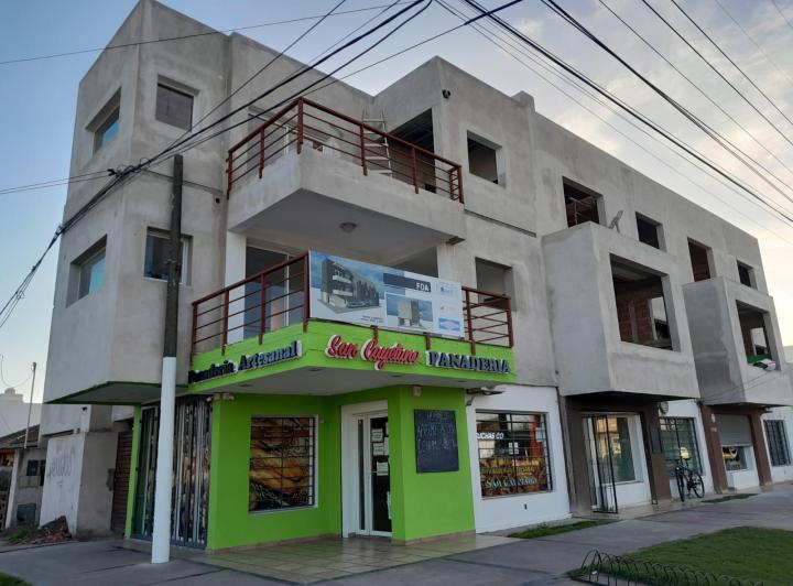 Departamento en venta - 2 Dormitorios 1 Baño - 85Mts2 - Miramar 2