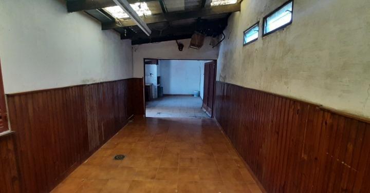 Casa en venta - 3 Dormitorios 1 Baño - Cochera - 160Mts2 - Necochea 4