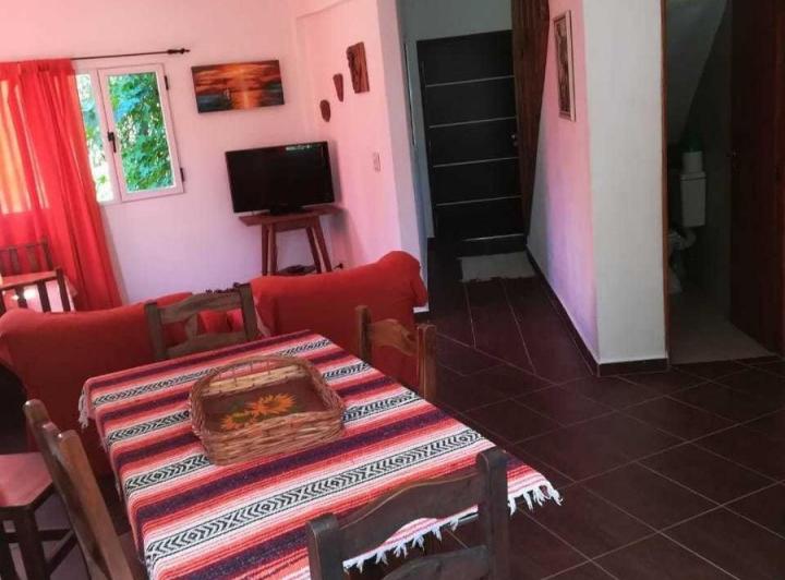 Casa en venta - 2 Dormitorios 3 Baños - Cochera - 555Mts2 - Costa del Este 4