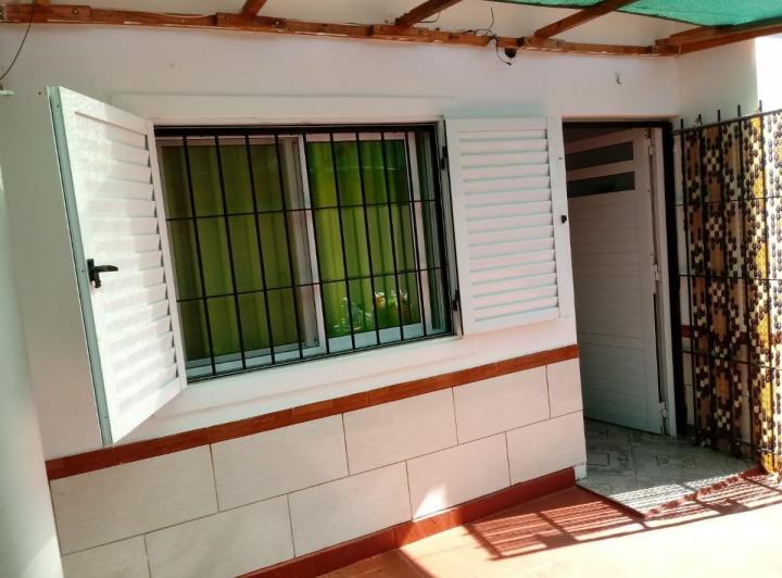 Departamento en venta - 2 Dormitorios 1 Baño - Amoblado - 50Mts2 - Costa Azul 2