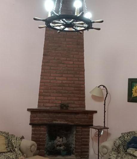 Casa en venta - 3 Dormitorios 2 Baños - 300Mts2 - Necochea 4