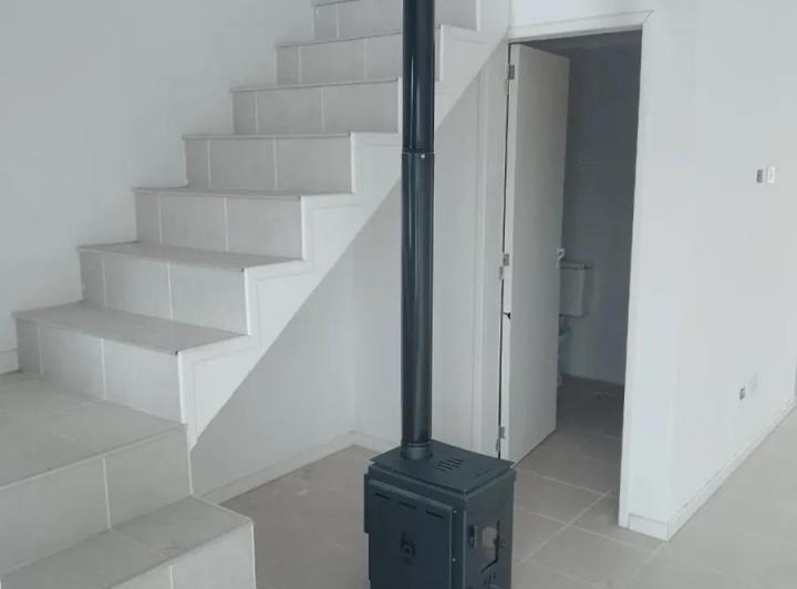 Departamento en venta - 2 Dormitorios 2 Baños - Quequén 1