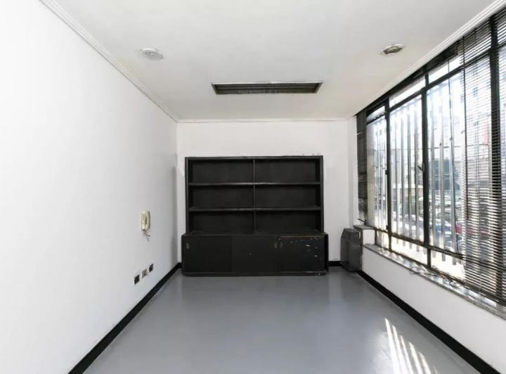 Departamento en venta - 3 Dormitorios 2 Baños - 90Mts2 - Avellaneda 4