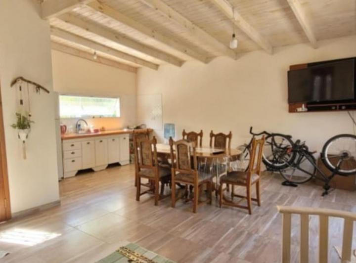 Casa en venta - 3 Dormitorios 2 Baños - Costa del Este 5