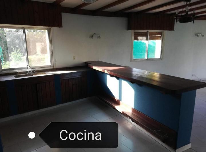 Casas en venta - 8 Dormitorios 5 Baños - Bella Vista 5