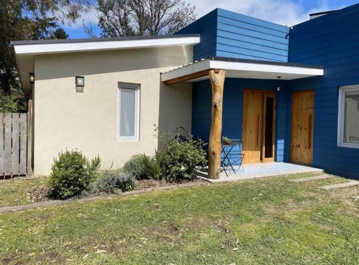 Casas en venta - 8 Dormitorios 5 Baños - Bella Vista 2