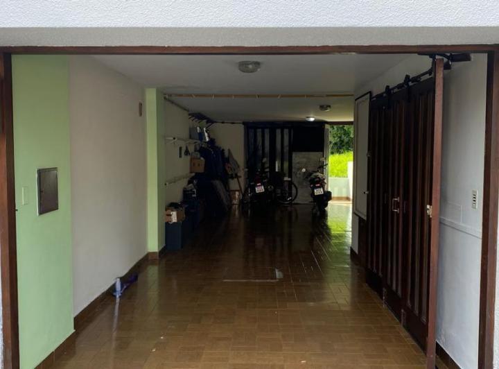 Casa en venta - 4 Dormitorios 3 Baños - Cocheras - 234Mts2 - Mar del Plata 1