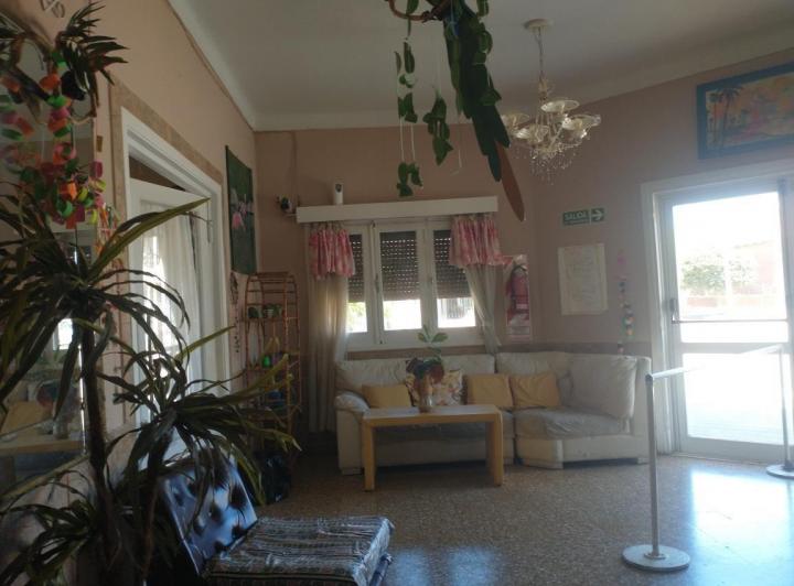 Local en venta - 870 mts2  - Necochea 3