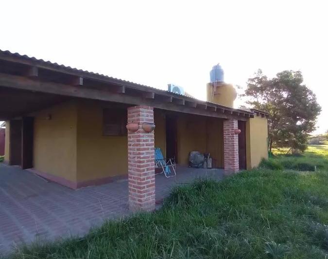 Casa en venta - 3 Dormitorios 2 Baños - 800Mts2 - Miramar 4