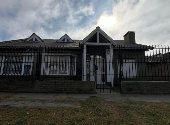 Casa en venta - 3 Dormitorios 2 Baños - Cochera - 472Mts2 - Mercedes 3