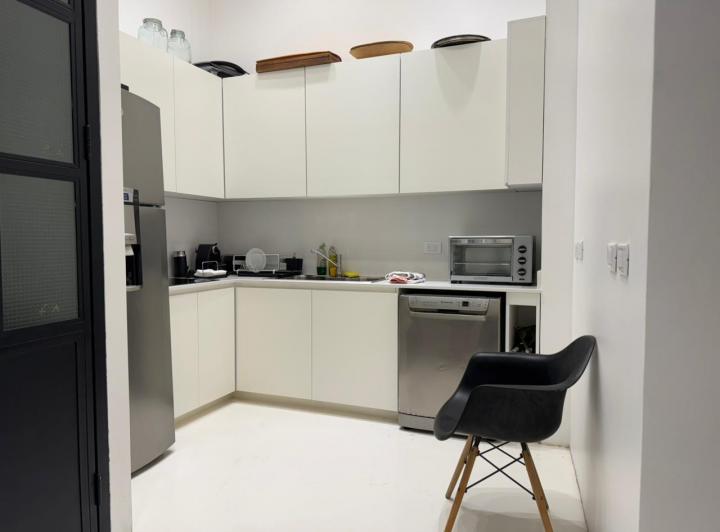 Departamento en venta - 4 Dormitorios 2 Baños - 165Mts2 - Retiro 5