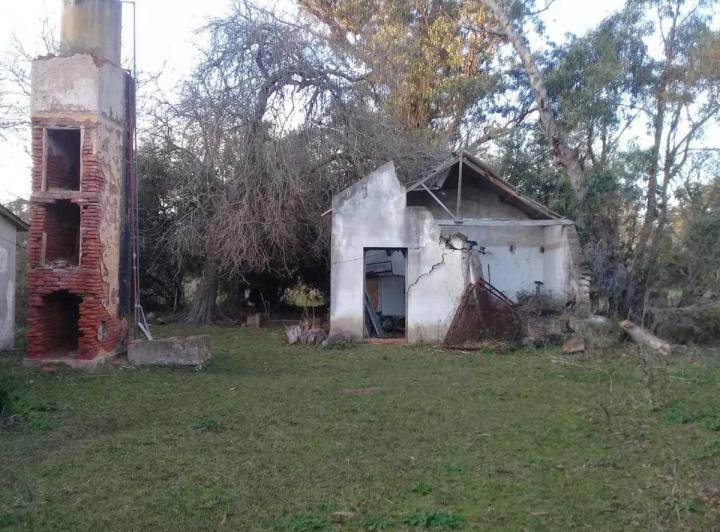 Casa en venta - 4 Dormitorios 1 Baño - 3382Mts2 - Punta Indio 4
