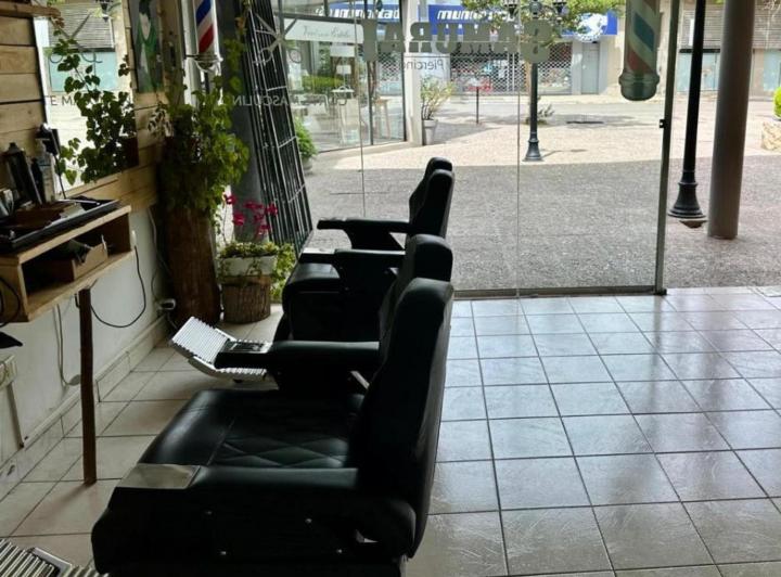 Local en venta - 1 Baño - Cipolletti 3