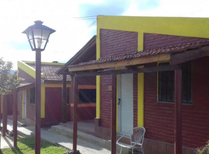 Casa en venta - 11 Dormitorios 12 Baños - Cocheras - 3.850Mts2 - Tanti, Córdoba 2