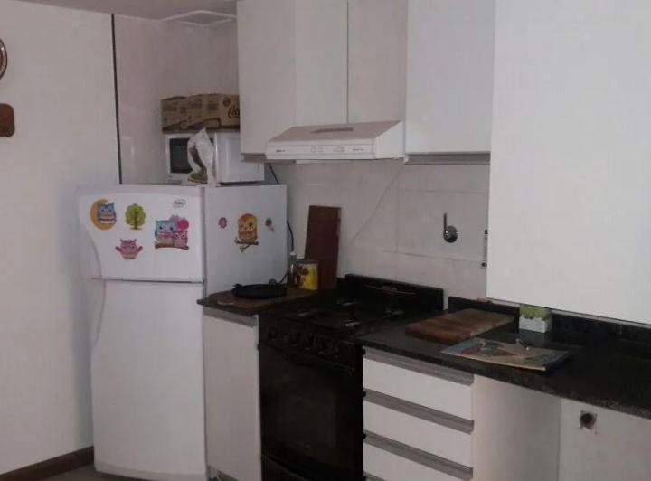 Casa en venta - 3 dormitorios 3 baños - 405mts2 - Santa Clara Del Mar 5