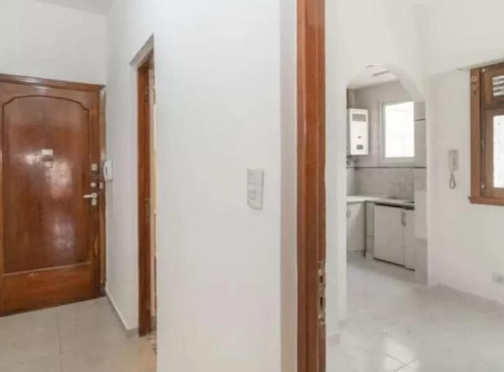 Departamento en venta - 2 Dormitorios 2 Baños - 80Mts2 - Floresta 3