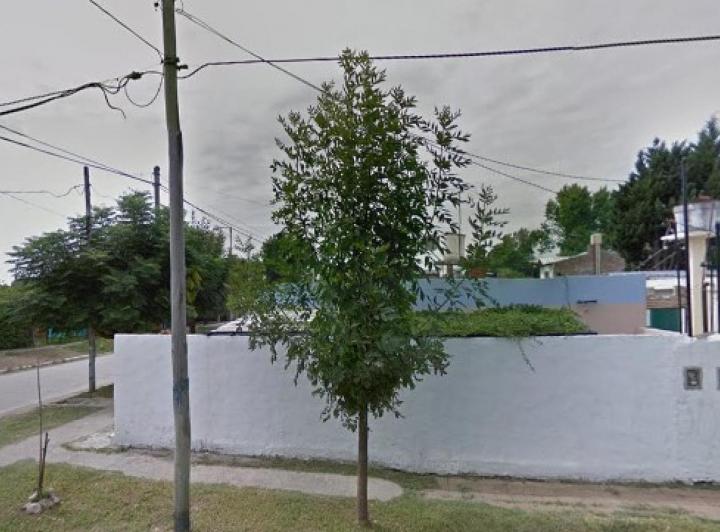 Casa en venta - 2 Dormitorios 1 Baño - Cochera - 157Mts2 - San Miguel 5