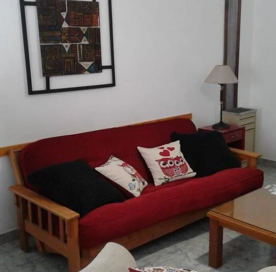 Casa en venta - 3 dormitorios 3 baños - 100mts2 - Necochea 5