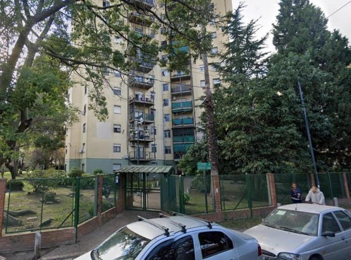 Departamento en venta - 3 Dormitorios 2 Baños - Villa Soldati 2