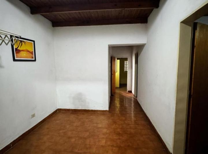 Casa en venta - 3 Dormitorios 1 Baño - Saladillo 5