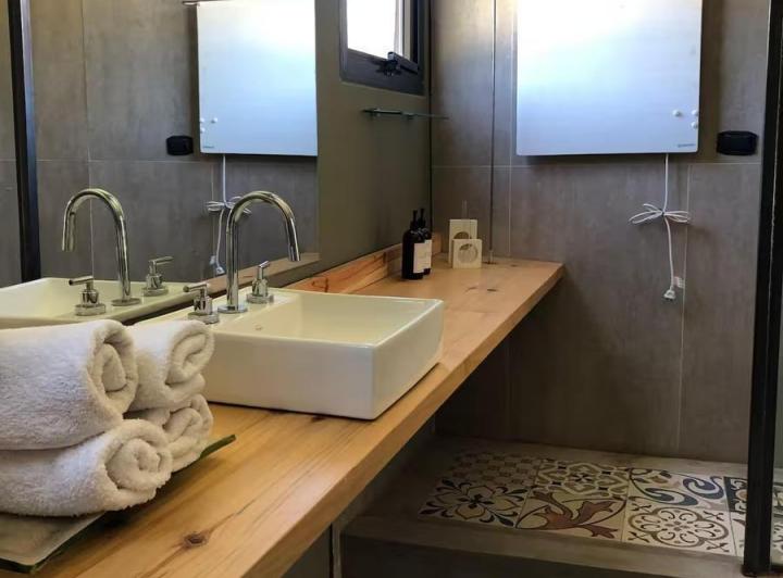 Casa en venta - 3 Dormitorios 2 Baños - Mendoza 5