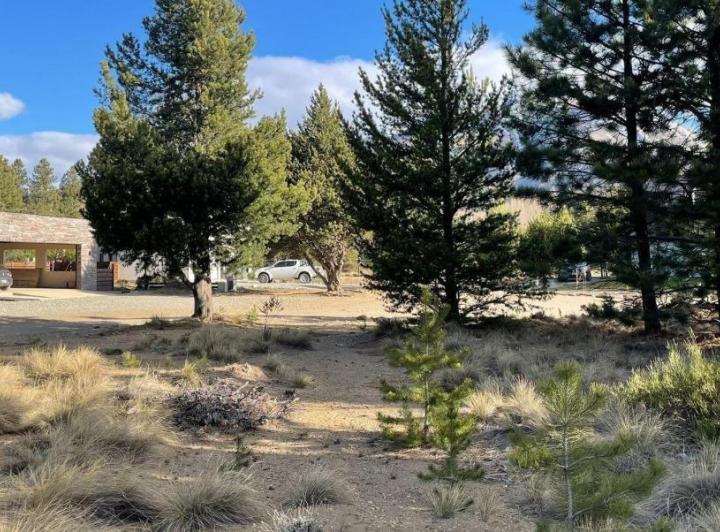 Casa en venta - 2 Dormitorios 1 Baño - San Carlos de Bariloche 2