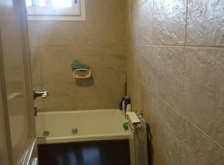 Casa en venta - 4 Dormitorios 4 Baños - San Rafael 3