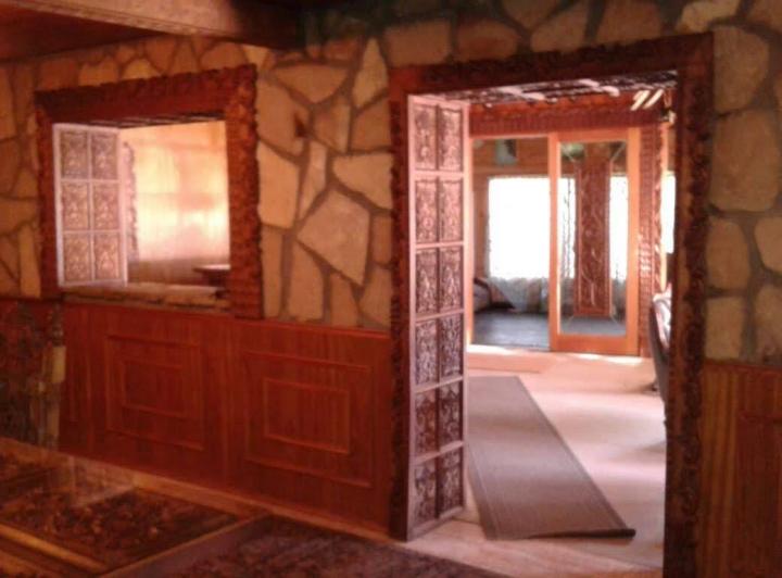 Casa en venta - 9 Dormitorios 10 Baños - 3.000Mts2 - San Martín de Los Andes 5