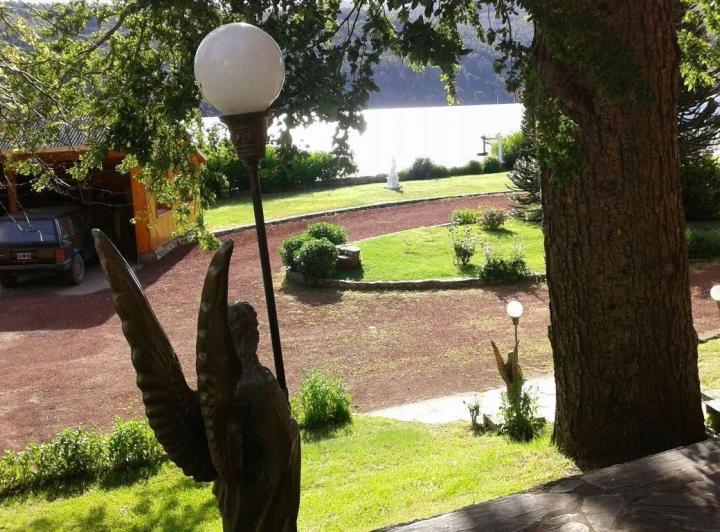 Casa en venta - 9 Dormitorios 10 Baños - 3.000Mts2 - San Martín de Los Andes 1