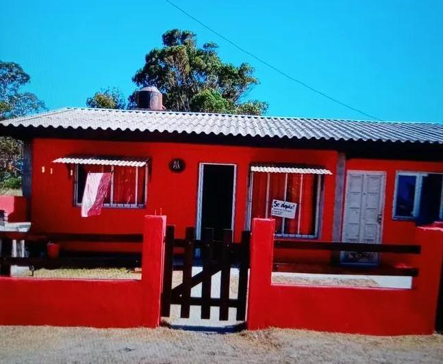 Casa en venta - 4 Dormitorios 3 Baños - 960Mts2 - San Clemente del tuyú 2