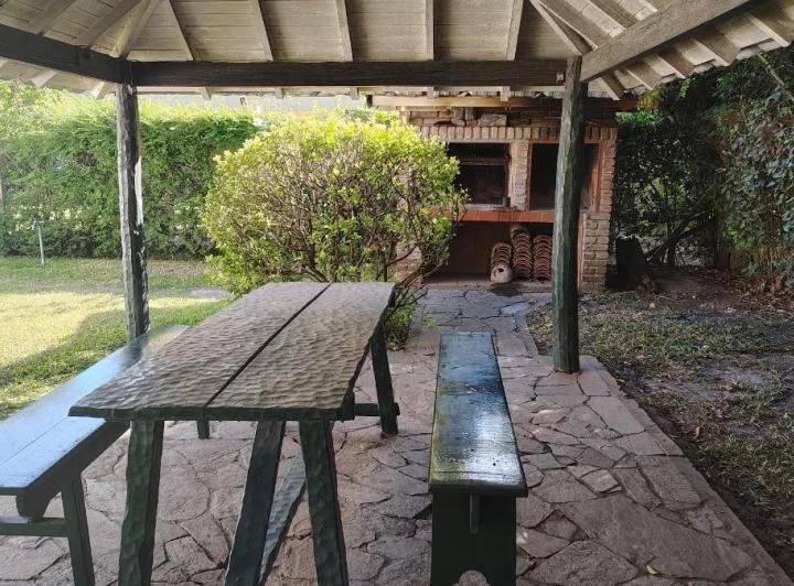 Casa en venta - 3 Dormitorios 1 Baño - Cochera - 1.140Mts2 - San Miguel 5