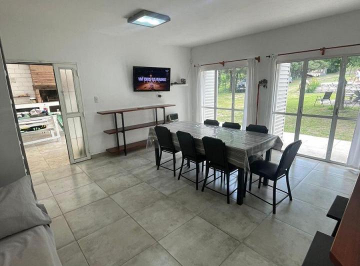 Casa en venta - 3 Dormitorios 3 Baños - Cocheras - 1.565Mts2 - Córdoba 4