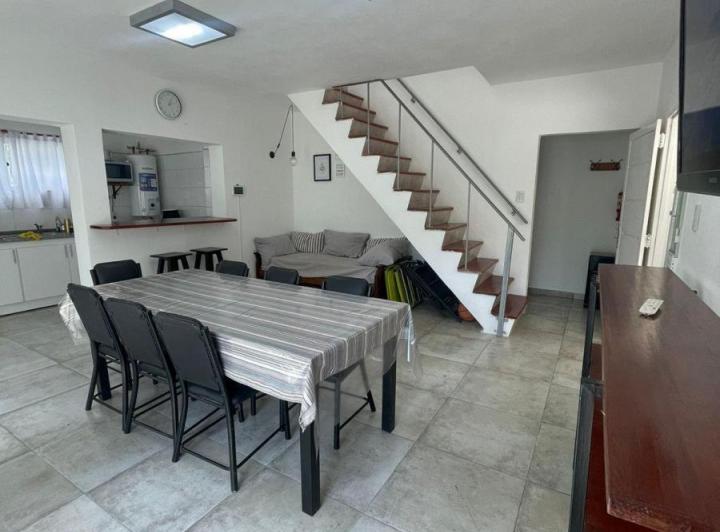 Casa en venta - 3 Dormitorios 3 Baños - Cocheras - 1.565Mts2 - Córdoba 3
