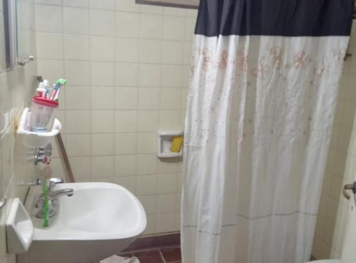 Casa en venta - 2 Dormitorios 1 Baño - Río Cuarto 5