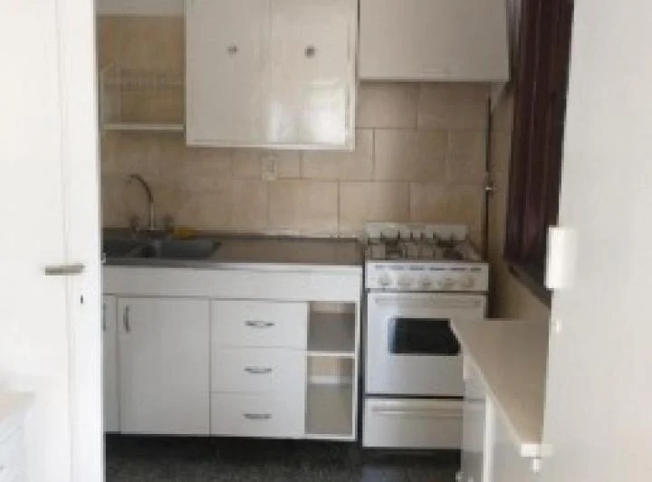 Casa en venta - 5 Dormitorios 3 Baños - Mar de Ajó 4